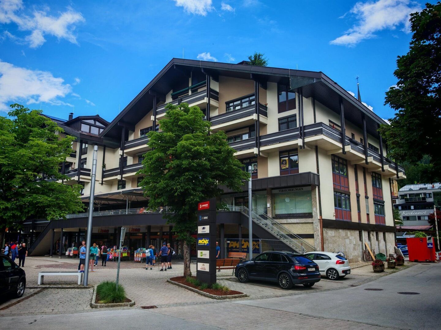 MIETE Geschäftslokal Büro im Zentrum von St Johann zu vermieten