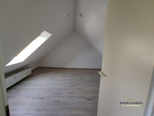 DG L, 1. Kinderzimmer (2)