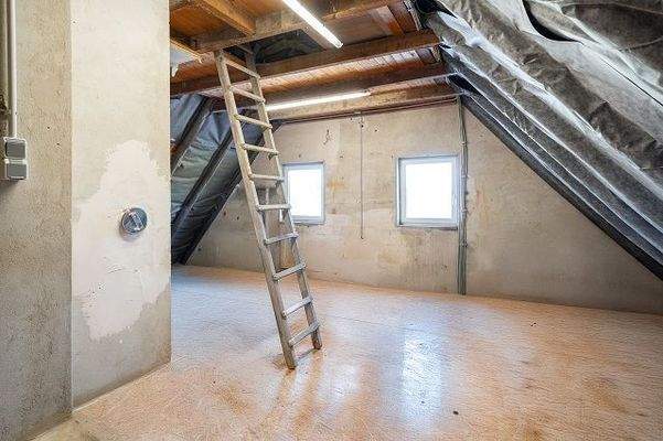 Isolierter Dachboden