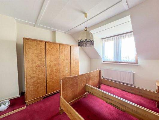 Schlafzimmer im 1. OG