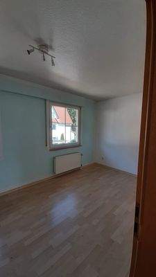 OG Zimmer rechts.jpg