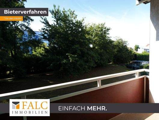 Toller Balkon mit Blick ins Grüne