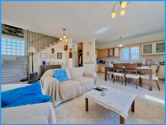 9a0ccb95a3ef4453b62c08835ad33be1-original