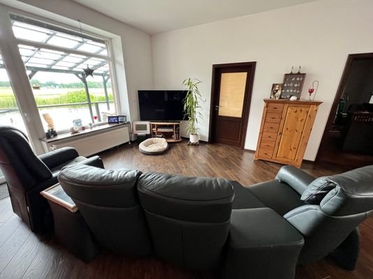 Wohnzimmer Bild 1