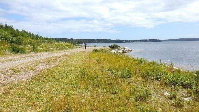 Eigene Zufahrt auf Lot 7