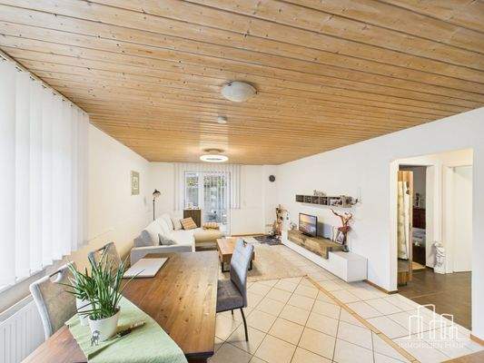 CAM02839G0-PR0320-STILL027