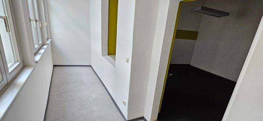 PHOTO-2024-11-26-14-01-28 2.jpg