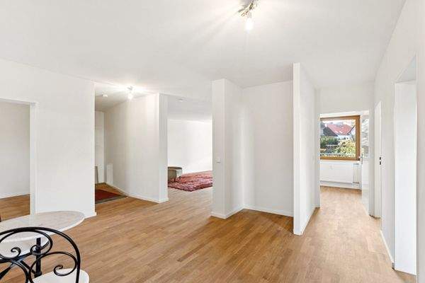 Blick von der Diele in die Zimmer