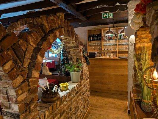 Die Echtholztheke, ein Blickfang