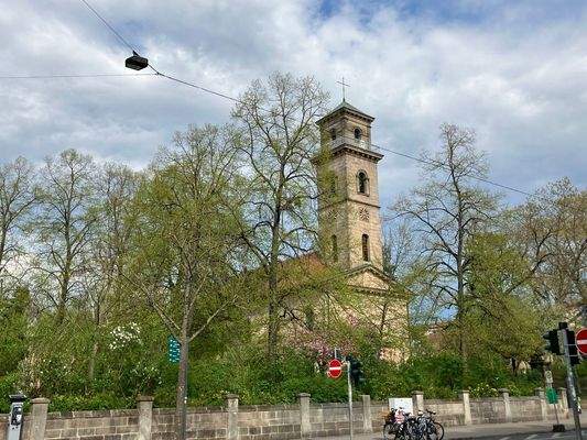 Blick zur Auferstehungskirche