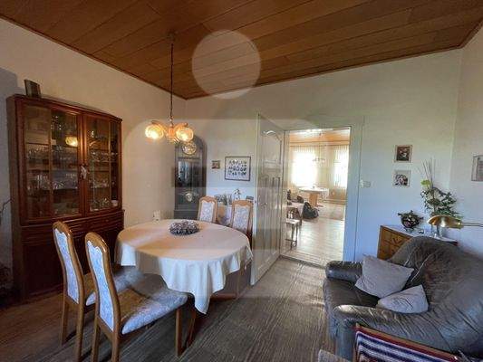 Gemütliches Esszimmer