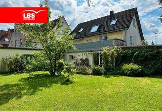 Gartenansicht-Terrasse-Balkon