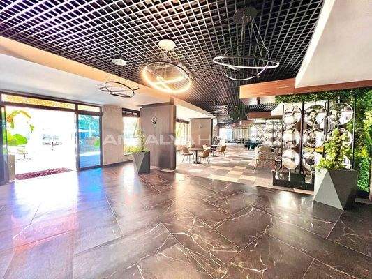 2-Bedroom Furnished Apartment 750 M from the Sea in Alanya