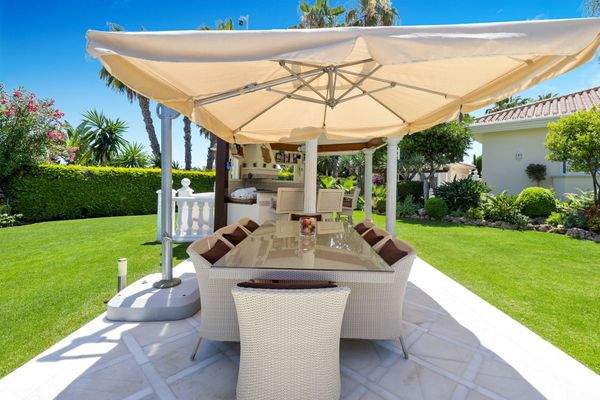 Photo: Villa in Nueva Andalucia