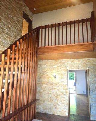 Treppe in die Galerie