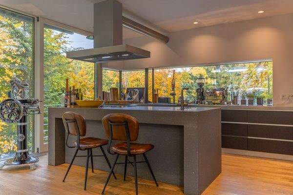 Mein Koch und Essbereich in den Baumwipfeln.