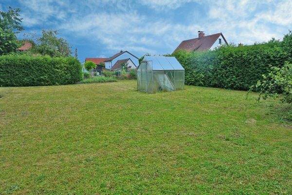 Andere Perspektive auf den großen Garten