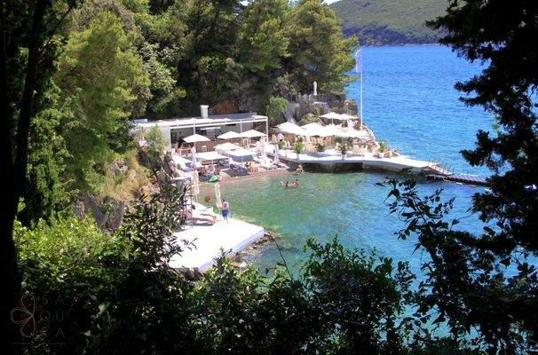 Dukley Exterior (25)