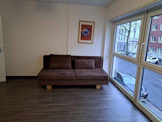 große, bodentiefe Fenster