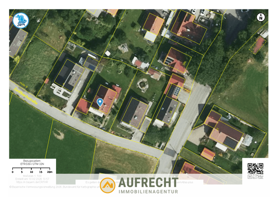 Luftbild und Parzellenkarte