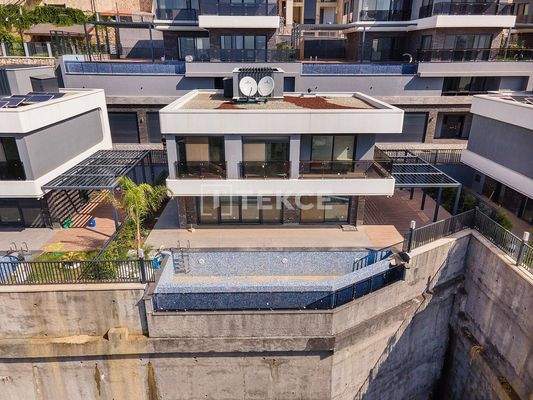 Detached Villas with Sea and Castle Views in Bektaş Alanya