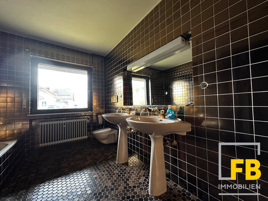 Obergeschoss: Badezimmer