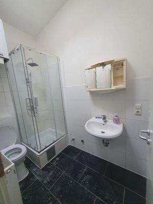 Duschbad Hinterhaus
