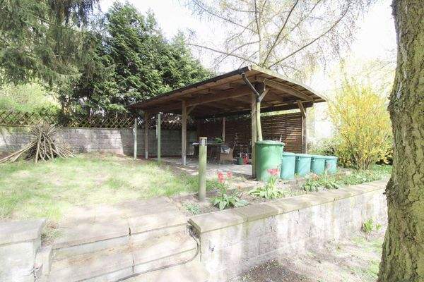 Überdachte Terrasse