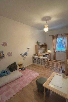 Büro 1 / Kinderzimmer 1