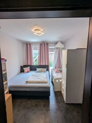 Schlafzimmer 3