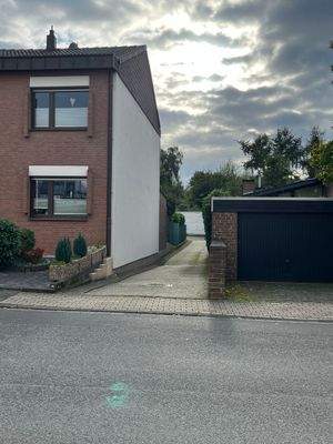 Einfahrt 1. Foto.jpg