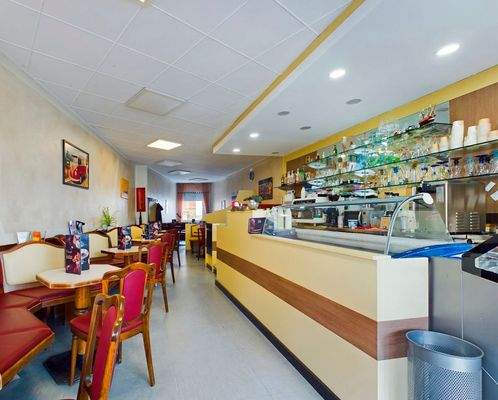 CAM03586G0-PR0032-STILL001