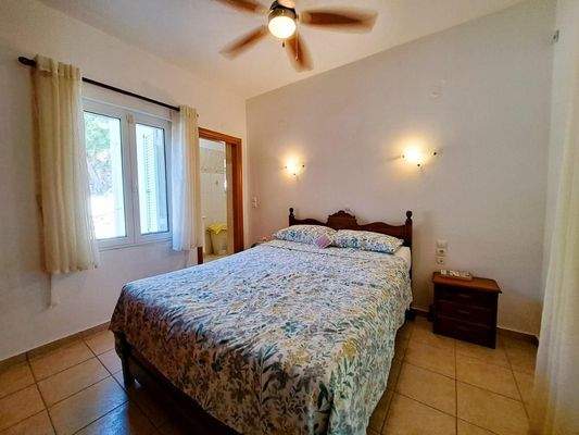 Kreta, Gavalochori: Charmante Landvilla mit drei Schlafzimmern und Pool zum Verkauf