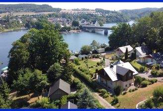 Lage Villa zum See