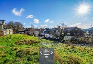 Grundstücksansicht von Westen