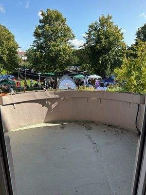 Deichstraße 6 Balkon mit Blick auf das Segelschiff