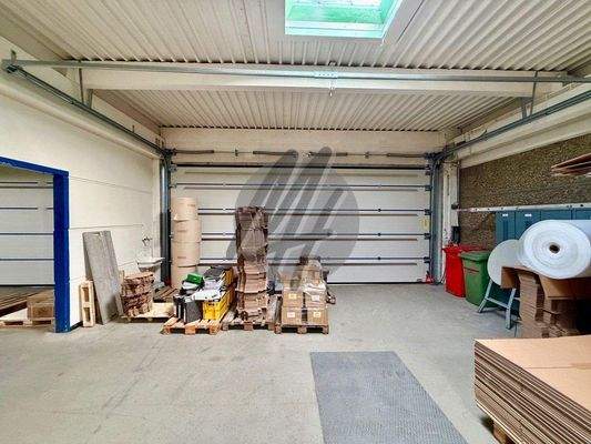 INFOS UNTER: 06171-586000