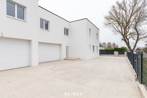 Haus B - A mit Einfahrt und Garage