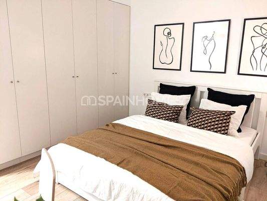 Renovated Flats near Historical Monuments in Barcelona Barrio Gotico