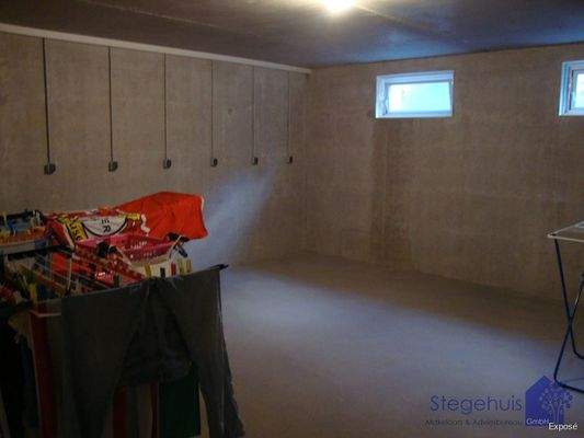 Gemeinschaftsraum im Keller