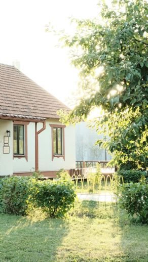 *Ehemalige Hofstelle mit Garten & Nebengebäuden in Reesdorf