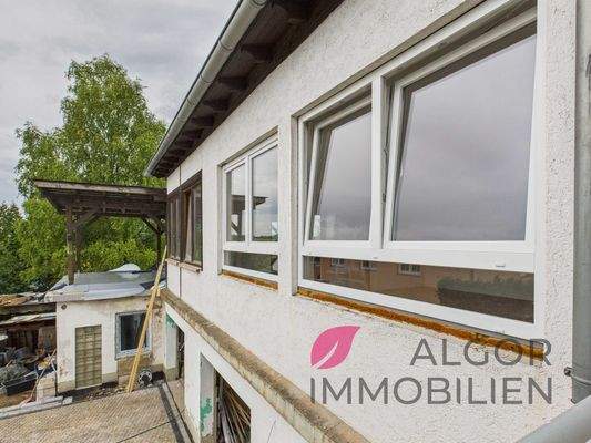 CAM03933G0-PR0025-STILL015