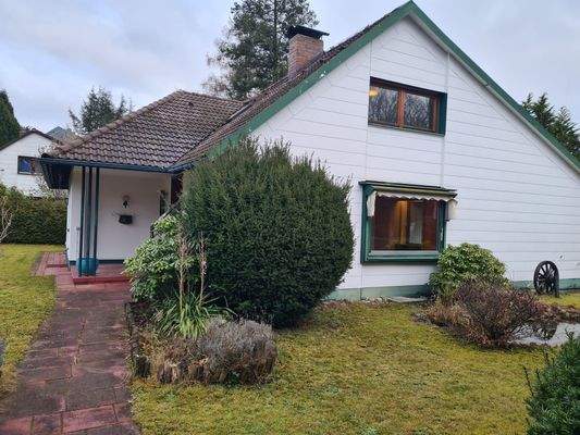 Haus mit großem Garten