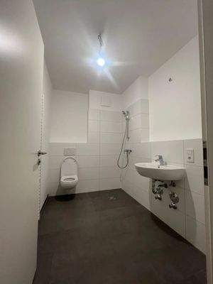 339c9187-d24b-42c6-918d-c6019e8e5315