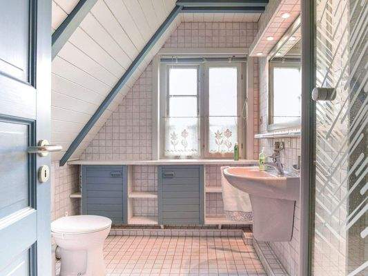 Duschbad im Obergeschoss