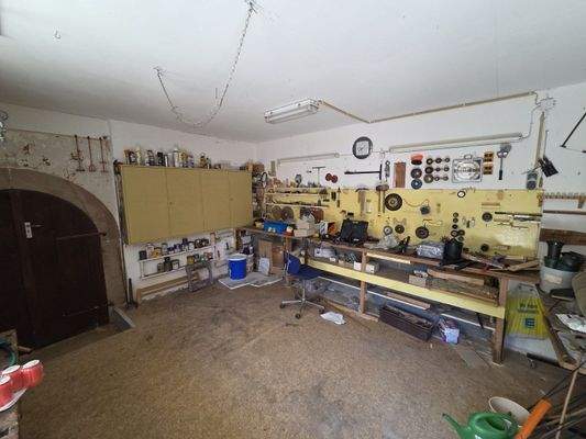 Werkstatt mit Zugang zum Gewölbekeller