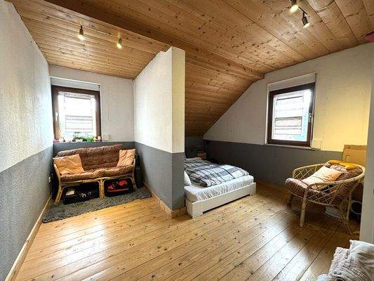 Zimmer im Obergeschoss