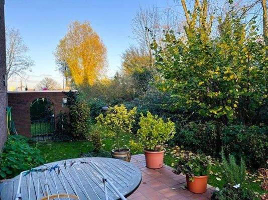 seitl. Fläche vom Haus