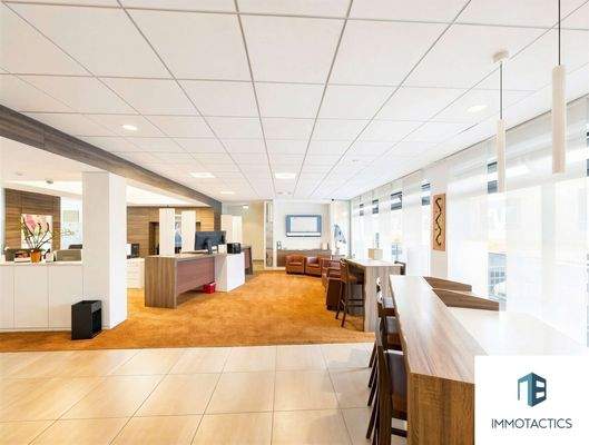 Bankfiliale Haus 4 EG