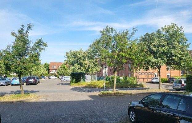 Parkpl&#228;tze vor dem Haus